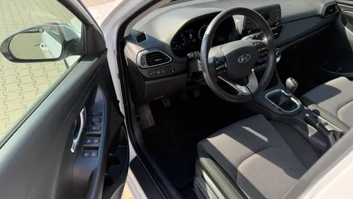 HYUNDAI i30 i30 1.5 T-GDI 48V Modern