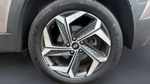 HYUNDAI Tucson Tucson 1.6 T-GDi HEV Platinum 2WD