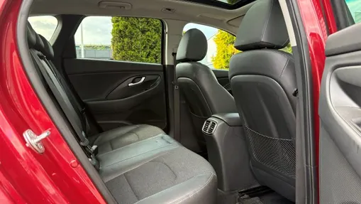 HYUNDAI i30 i30 1.5 T-GDI 48V Executive DCT