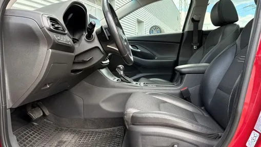 HYUNDAI i30 i30 1.5 T-GDI 48V Executive DCT