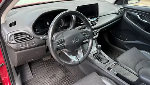 HYUNDAI i30 i30 1.5 T-GDI 48V Executive DCT