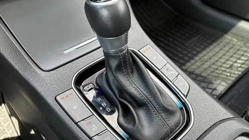 HYUNDAI i30 i30 1.5 T-GDI 48V Executive DCT