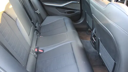 BMW Seria 3 318d mHEV Sport Line aut