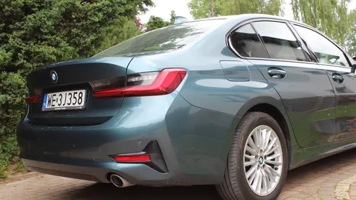 BMW Seria 3 318d mHEV Sport Line aut