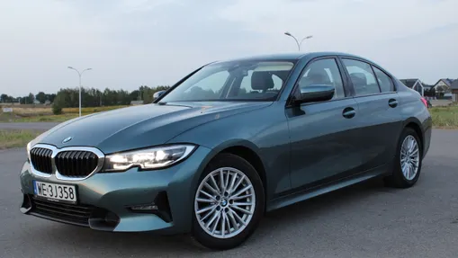 BMW Seria 3 318d mHEV Sport Line aut