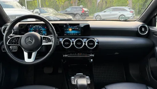 MERCEDES-BENZ A Klasa A 180 Style 7G-DCT