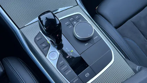 BMW Seria 3 318i M Sport aut