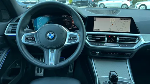BMW Seria 3 318i M Sport aut
