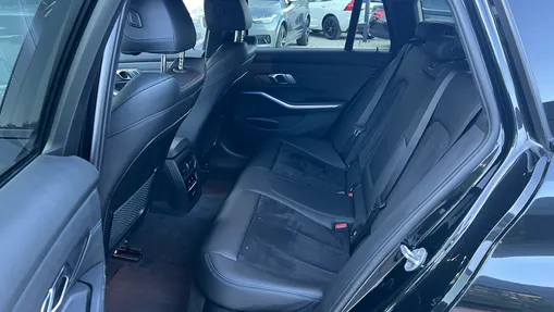 BMW Seria 3 318i M Sport aut