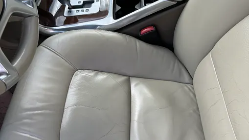 VOLVO XC70 -