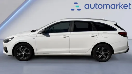 HYUNDAI i30 i30 1.5 T-GDI 48V Smart