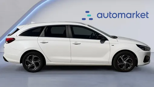 HYUNDAI i30 i30 1.5 T-GDI 48V Smart