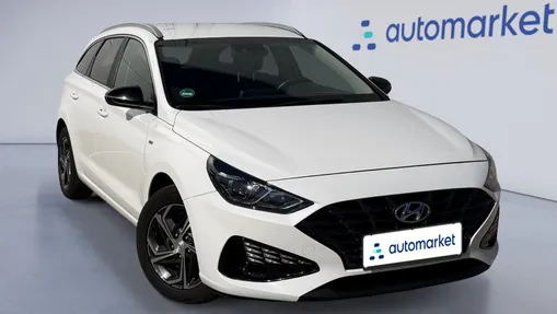 HYUNDAI i30 i30 1.5 T-GDI 48V Smart