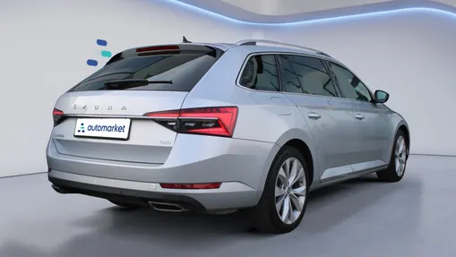 SKODA Superb Superb 2.0 TSI 4x4 Style DSG