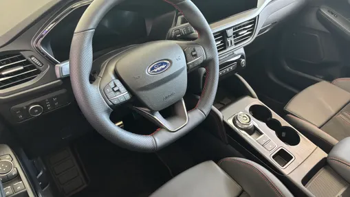 FORD Kuga Kuga 1.5 EcoBoost FWD ST-Line X aut Nowy
