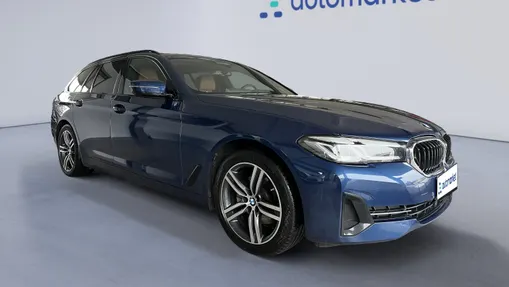 BMW Seria 5 520d mHEV Luxury Line sport-aut