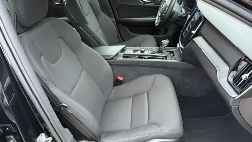 VOLVO V60 V60 T4 Momentum aut