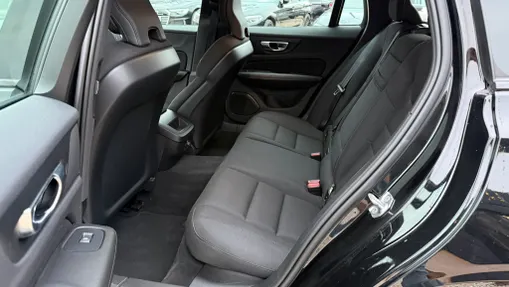 VOLVO V60 V60 T4 Momentum aut