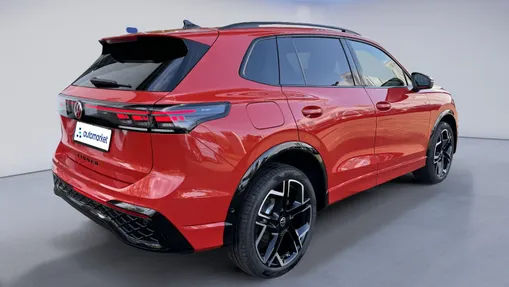 VOLKSWAGEN Tiguan Tiguan 1.5 eHybrid PHEV 150kW R-Line Plus DSG Nowy