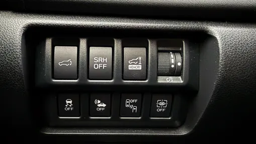 SUBARU Forester Forester 2.0i-L Platinum (EyeSight) Lineartronic