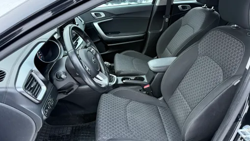 KIA Cee'd Ceed 1.6 CRDi SCR M