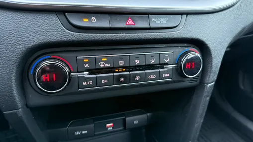 KIA Cee'd Ceed 1.6 CRDi SCR M