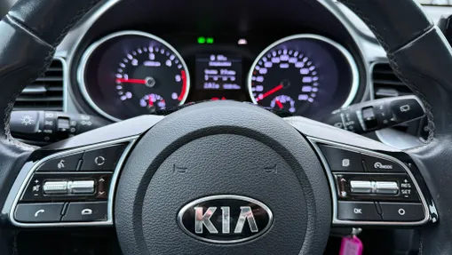 KIA Cee'd Ceed 1.6 CRDi SCR M