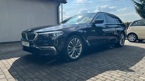 BMW Seria 5 520d Luxury Line sport-aut