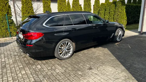BMW Seria 5 520d Luxury Line sport-aut