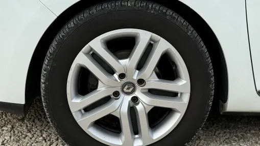 RENAULT Clio Clio 0.9 Energy TCe Zen