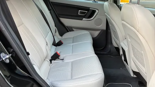 LAND ROVER Discovery Sport Discovery Sport 2.0 D180 SE aut