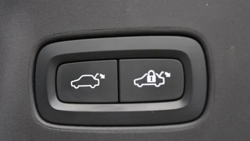 VOLVO V90 V90 B4 D AWD Momentum aut