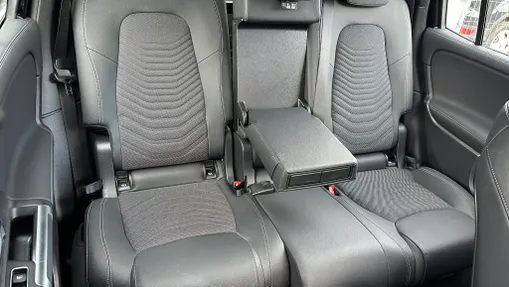 MERCEDES-BENZ EQB EQB 300 66.5kWh 4-Matic Progressive