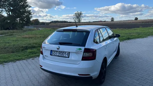 SKODA Rapid Rapid 1.0 TSI Ambition