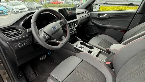 FORD Kuga Kuga 2.5P PHEV FWD ST-Line X eCVT Nowy