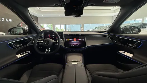 MERCEDES-BENZ E Klasa E 200 mHEV 4-Matic AMG 9G-Tronic
