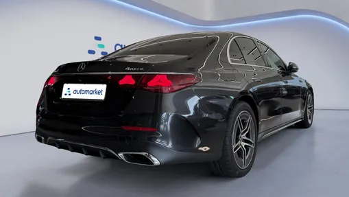 MERCEDES-BENZ E Klasa E 200 mHEV 4-Matic AMG 9G-Tronic
