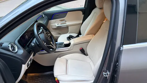 MERCEDES-BENZ GLA GLA 200 Business Edition