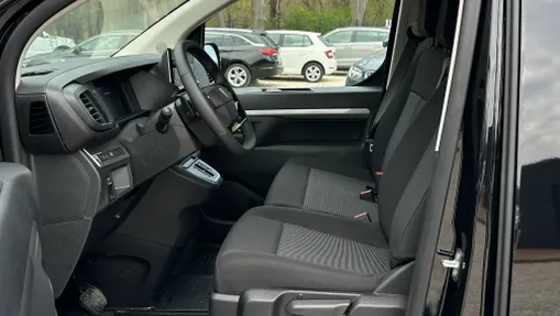 PEUGEOT Traveller Traveller 2.0 BlueHDi Long Business EAT8