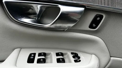 VOLVO XC90 XC90 B5 D AWD Core aut