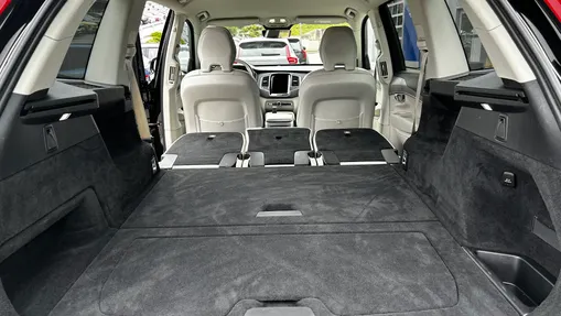 VOLVO XC90 XC90 B5 D AWD Core aut