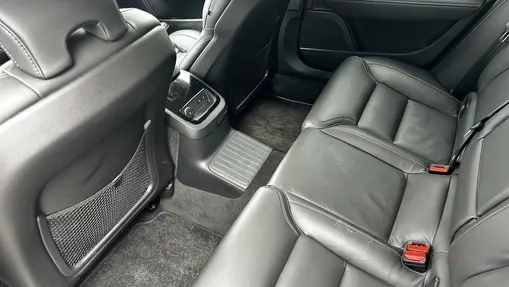 VOLVO V90 V90 T8 AWD Plug-In Hybrid Ultra Bright aut
