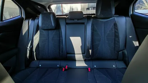 DS DS4 DS 4 1.2 PureTech Étoile Alcantara aut Nowy