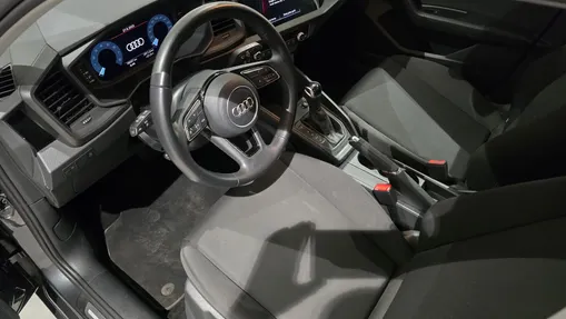 AUDI A1 A1 30 TFSI Advanced S tronic