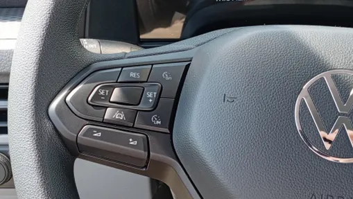 VOLKSWAGEN Transporter Transporter TDI L1H1