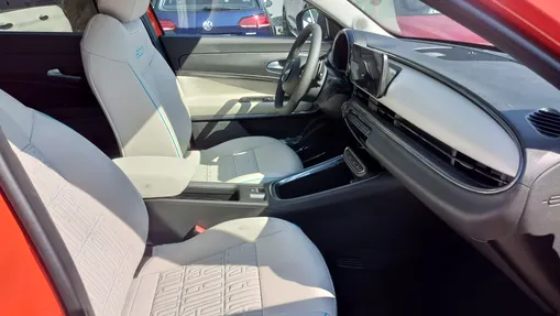 FIAT 600 600 1.2 Turbo Hybrid La Prima eDCT Nowy