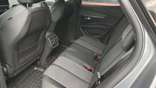 PEUGEOT 3008 3008 1.2 PureTech Allure Pack S&S EAT8