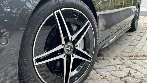 MERCEDES-BENZ C Klasa C 200 4MATIC 9G-TRONIC