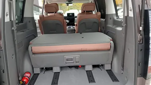 HYUNDAI Staria Staria 1.6 T-GDI HEV Luxury aut Nowy