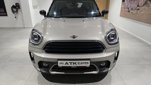 MINI [BMW] Countryman Cooper Classic Trim aut